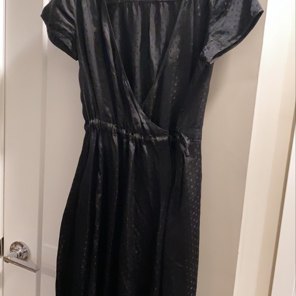 Donna Karen | lord and Taylor | H & M by Madonna - Picture 4 of 12